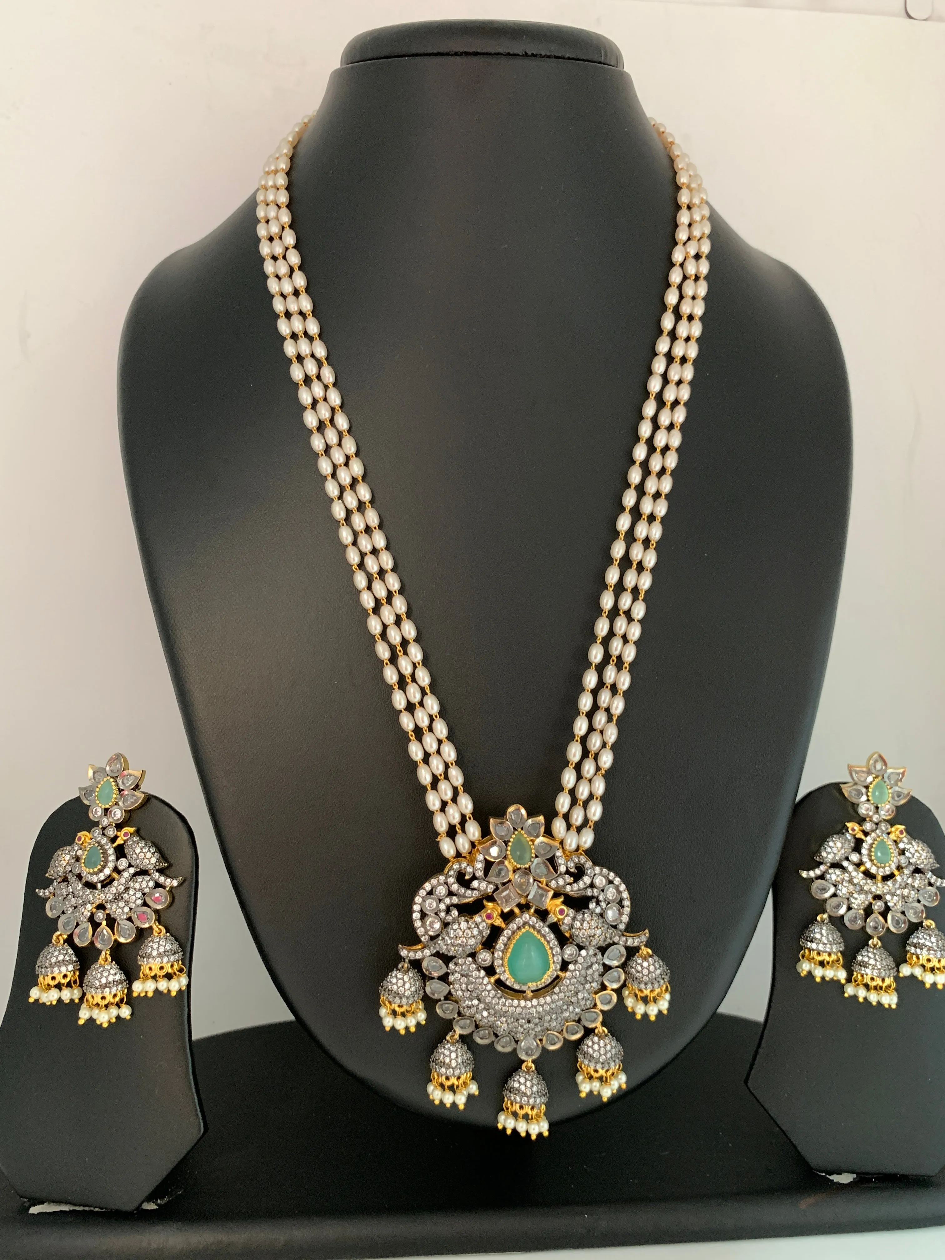 AD Mint Green Stone Pendent Rice Pearl Mala
