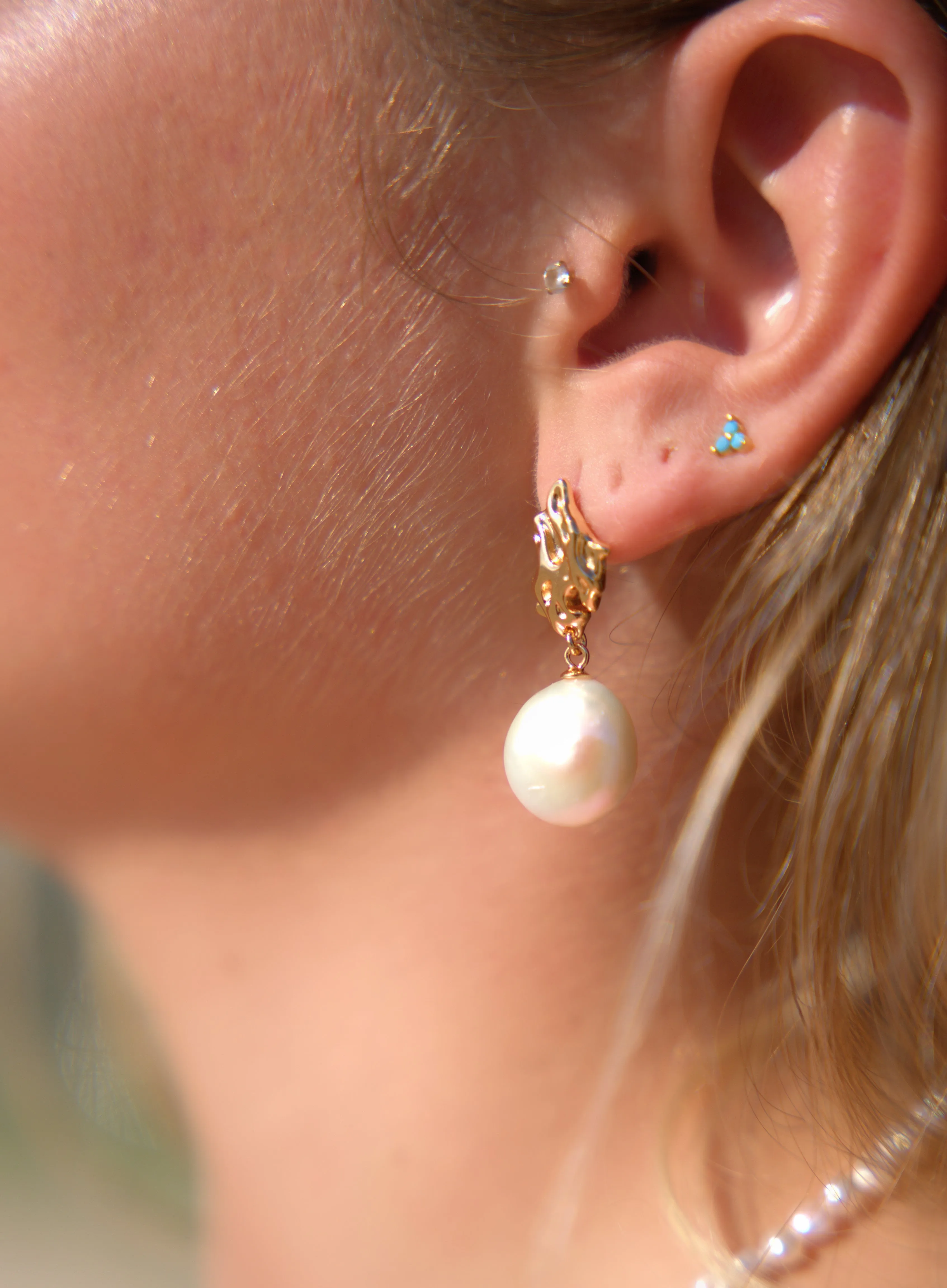 Aurora Pearl Earrings
