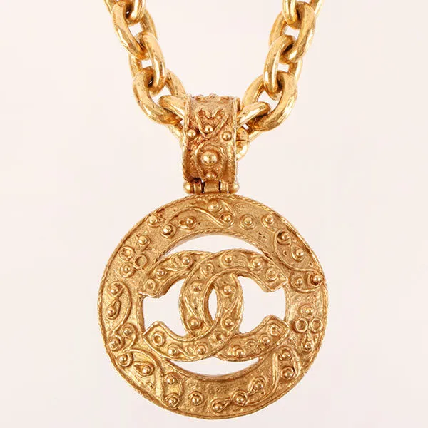 CHANEL 1994 Made Round Cc Mark Necklace