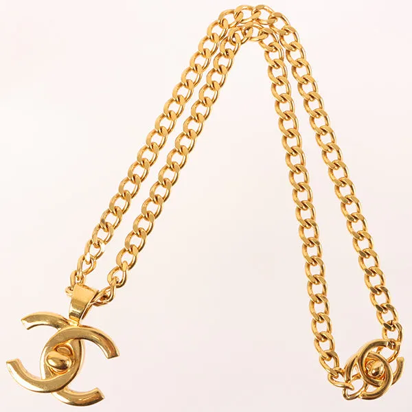 CHANEL 1997 Made Turn-Lock Chain Necklace