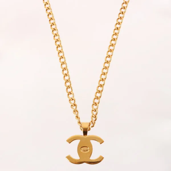 CHANEL 1997 Made Turn-Lock Chain Necklace