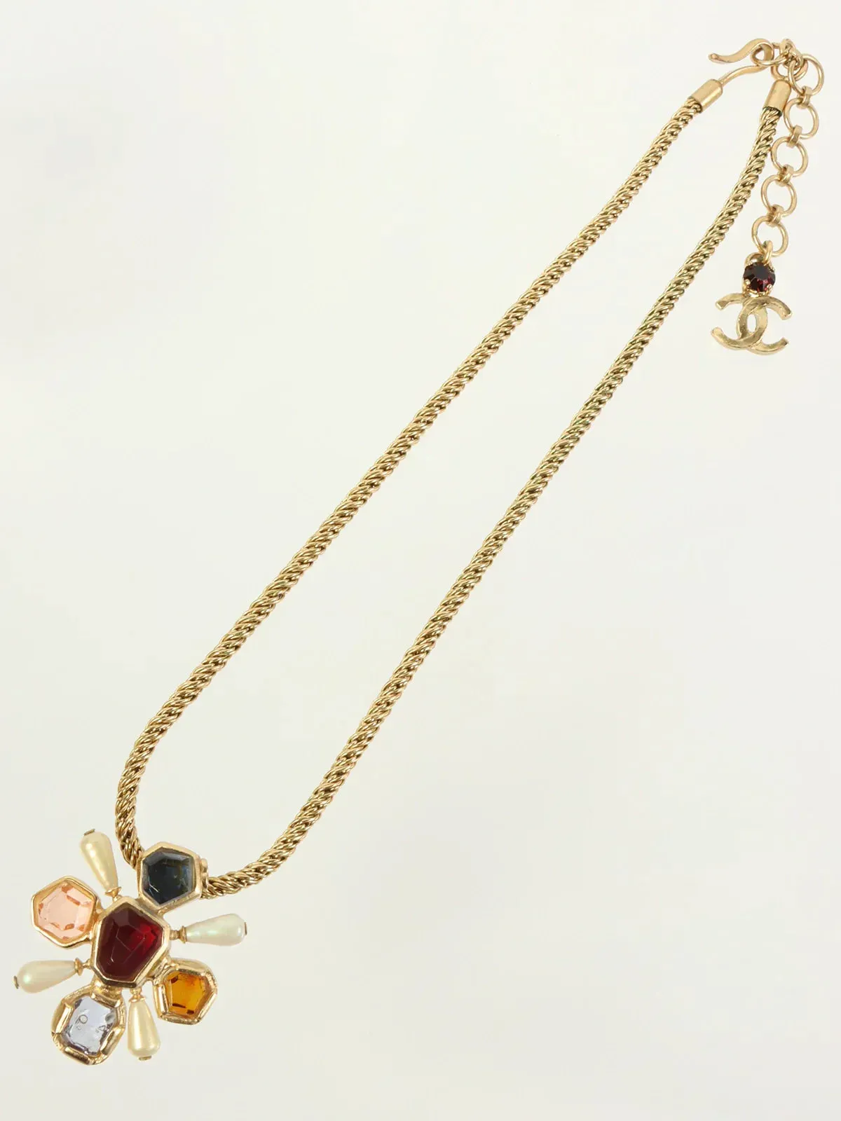 CHANEL 2001 Made Gripoix Pearl Design Necklace Gold/Multi