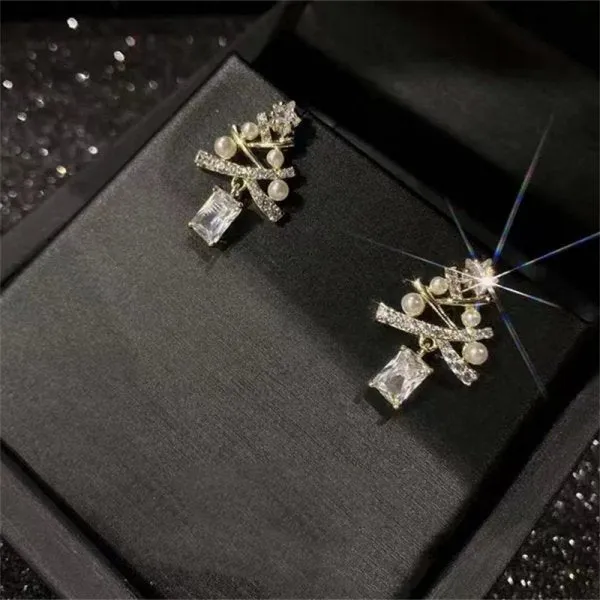 Sparkling & Festive Navidad Stud Earrings